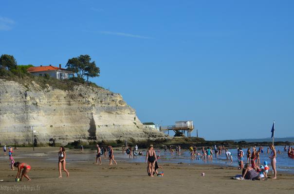 Vacances à Meschers-sur-Gironde plages des nonnes